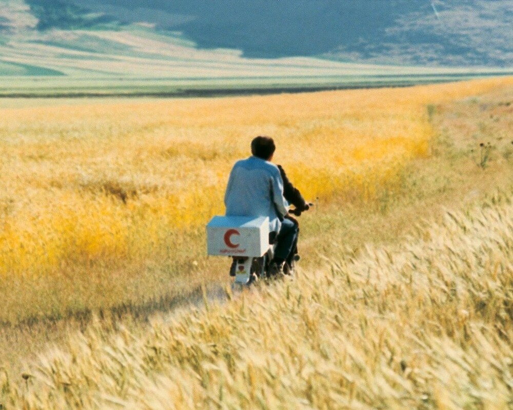 Abbas Kiarostami and the Ethics of Seeing: Cinema Between Image, Truth, and Responsibility