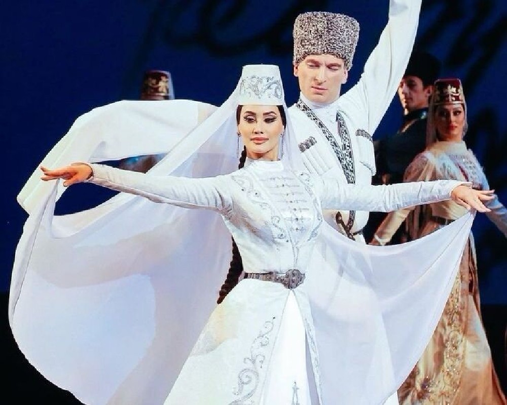 Held in Motion: Femininity and Control in Georgian National Dance