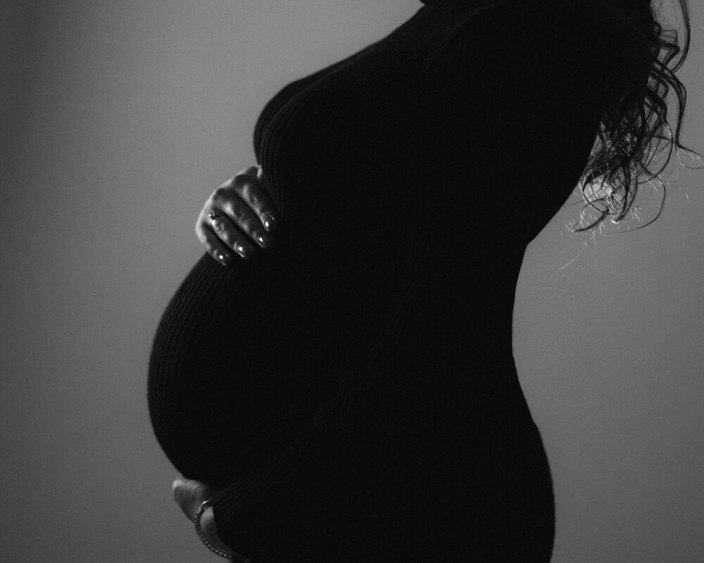 Pregnancy as Material Shift: How the Body Redefines Clothing