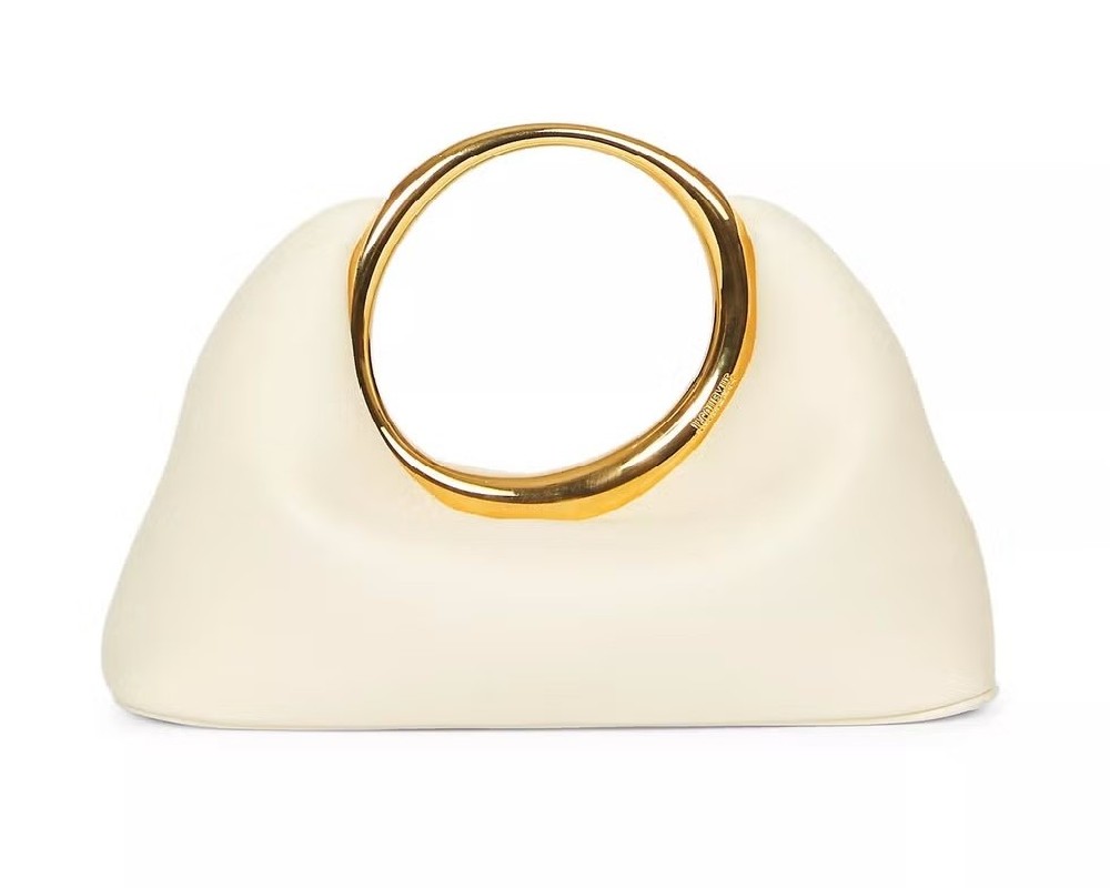 20 Stunning Bridal Clutches for Your Wedding Day Style