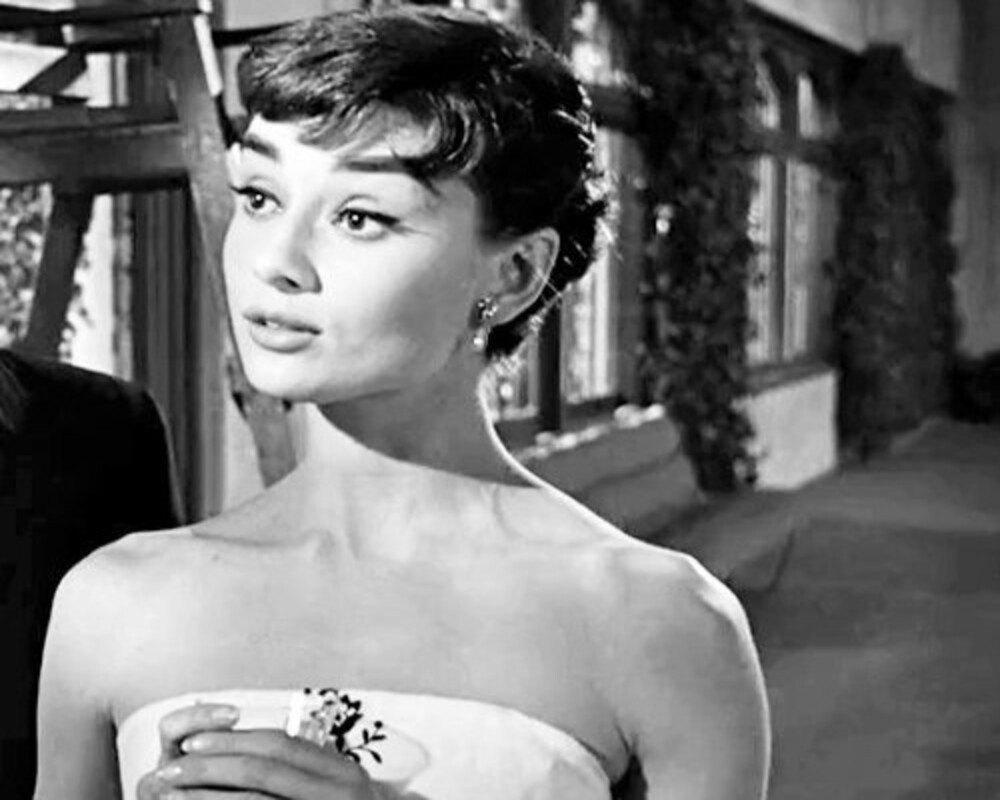  From Classic to Modern: Your Guide to Pixie Cuts