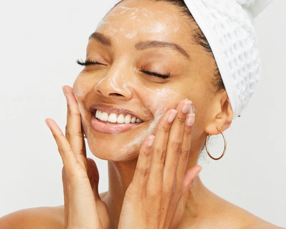 Cleansing Is the New Treatment: Why Modern Skincare Starts with the Right Cleanser