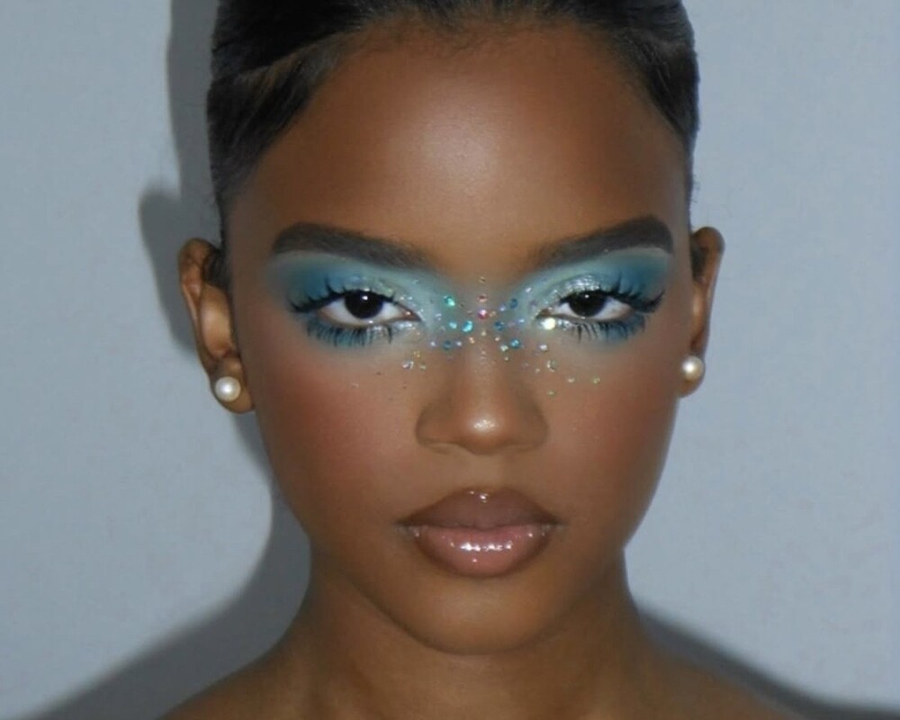 Inside the K-Beauty Makeup Shift Defining 2026